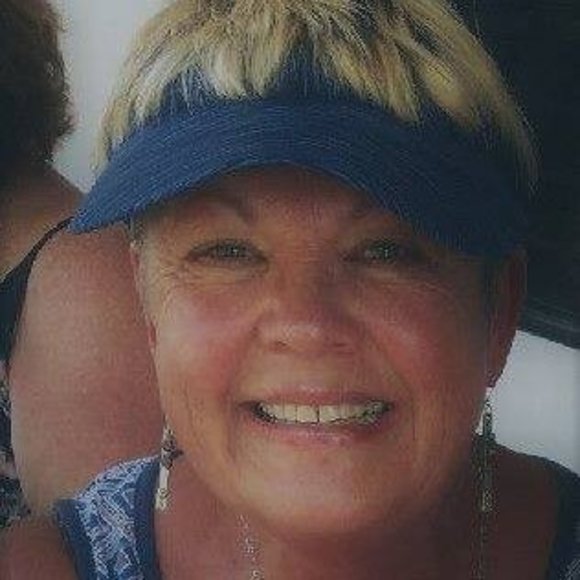 Meet your Posher, Pam - Picture 1 of 1